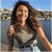 Portugués nativo y 23 años de experiencia con el inglés. Experiencia en entornos internacionales y adaptación cultural. 