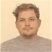 Experienced English Instructor: Guiding the Path to Language Proficiency