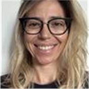 Sono un’ insegnante privata competente, professionale e preparata. 