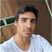 Aulas de inglês presencial a alunos iniciantes