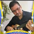 Se imparten clases de lenguaje musical, armonía, guitarra, cuatro venezolano, ukelele, mandolina y bandola llanera