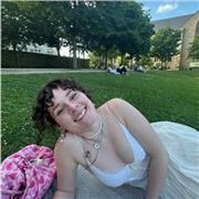 Etudiante en Master 1 en FLE, je suis à la recherche de quelques heures de cours particulier à donner.