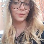 Profesora de diseño de interiores y paisjaismo