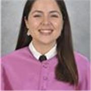 Titulada en psicología. 
Apoyo escolar para niños y adolescentes. 