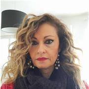 insegnante madrelingua impartisce lezioni di conversazione francese