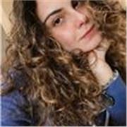Laureata in Culture digitali e della comunicazione, madrelingua italiana, pronta a supportare stranieri e ragazzi