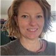 Enseignante en biologie dans le Vaucluse, je donne des cours chez moi ou en ligne. Je suis patiente et à l'écoute!