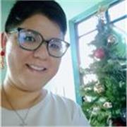 Maestra de apoyo para regularizar niños de primaria con problemas de aprendizaje o rezago educativo