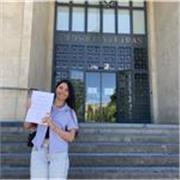 Soy una persona con gran capacidad de oratoria, con experiencia como docente y que actualmente trabaja enseñando y explicando 