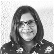  Native English tutor with 15 years of tutoring experience. Offering online lessons in English, Maths, and Science. 