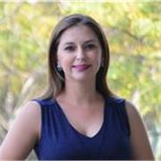 Periodista y profesora de oratoria y comunicación
