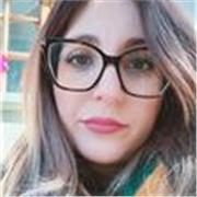 Offro lezioni private per bambini delle elementari e medie. Laureata in giurisprudenza impartisco anche ripetizioni di diritto per ragazzi delle superiori e dell'università