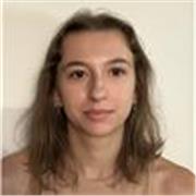 Offro ripetizioni di inglese per tutte le età. Ho 3 certificazioni di lingua e ho svolto un semestre universitario in Canada