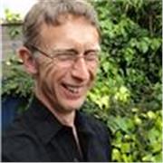 Experienced tutor of English Language and Literature