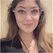 Insegnante laureata in Lettere e Didattica pronta a costruire il percorso di studi più adatto a te!