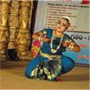 My lessons are aimed at students of all ages and skill levels—from complete beginners taking their first steps in Bharatnatyam.