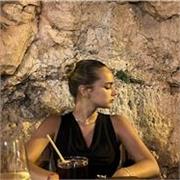 Universitaria de Sociologia (también he estudiado artes y diseño)