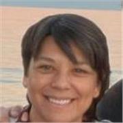 Profesora con formación universitaria, prepara alumnos de nivel secundario y universitario