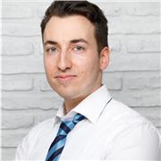 • absolvierter Maschinenbaustudent mit Leidenschaft zur Mathematik • Onlinennachhilfe • bereits seit 3 Jahren als Nachhilfelehrer