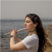 Profesora titulada en el ámbito de la musicoterapia con experiencia