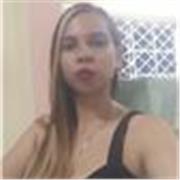 Me defino como una profesora de español cercana, paciente y orientada a la comunicación real. Me especializo en ayudar a personas 