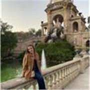 C2 en ingles
Grado en Biologia
Alegre, simpatica y con buena capacidad de enseñanza