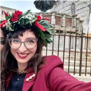 Docente lingue offre ripetizioni materie umanistiche