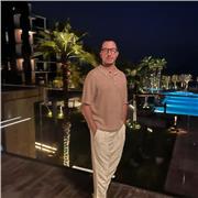 patient, enthusiastic, and passionate about helping others learn French. My lessons are tailored to beginners and intermediate