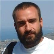 Fisioterapista, esperto in posturologia, insegnante di Yoga e Tai Chi Chuan, offre lezioni individuali in presenza e online