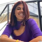 Insegnante di materie generiche/specifiche per scuola elementare o medie. Sono neolaureata presso la facolta di medicina a Roma