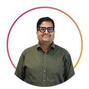 Results-driven tutor supporting beginners to professionals in Python, data analysis, and programming through practical, project-ba