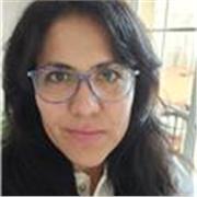 Profesora de inglés para niños y niñas de apoyo escolar. 