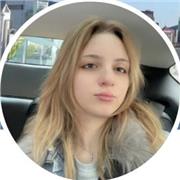 I’m Enni, a dedicated private tutor with a BSc in Geography from UCL, specialising in making learning engaging and effective.