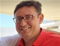 Ingegnre impartisce lezioni di matematica
