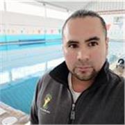 Entrenador de natación y profesor de educación física