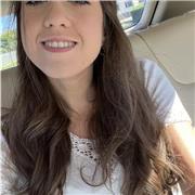 Insegnante laureata, disponibile per insegnamento in presenza e online di italiano, storia, geografia, filosofia, scienze umane e francese