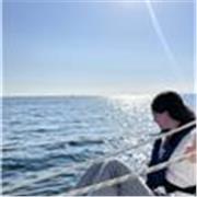  Profesora de inglés de adultos y niños con nivel nativo acreditado por examen C2 de Cambridge (Proficiency) y experiencia en cuid