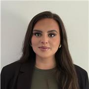 Creative, patient art teacher teaching beginners and intermediate art students. Lessons build confidence and skills, supportive.