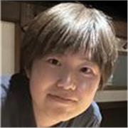 I am familiar with Japanese animation and youth culture and am suitable for those with an interest in Japan. I can also teach business Japanese, including email, from my career as a company receptionist