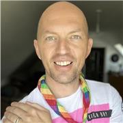 I am a French Speaker living in the UK for the past 23 years. I am a fun, reliable and understanding person able to teach anyone