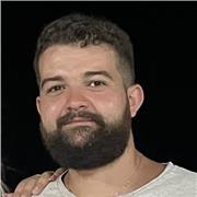 Profesor cursando el grado de Geografía e Historia, experiencia en la enseñanza y muchas ganas de ayudar a los alumnos.