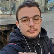 Profesor de informática con 2 años de experiencia ofrece clases particulares a niños y adultos de Barcelona y cercanías.