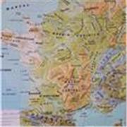 Nativa de Francia con mucha paciencia. Acostumbrada a apoyar a los niños gracias a mis dos hijos 