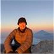 Graduado en matemáticas e ingeniería informática con cuatro años de experiencia 