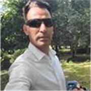 I'm an english teacher with more than 15 years of experience helping students achieving their academic and non-academic goals.