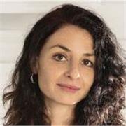Profesora nativa de francés, para todos los niveles.
