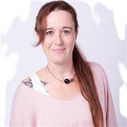 Imparto clases de yoga, meditación y sanación energética personalizadas.