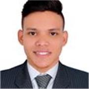 Estudiante universitario imparte clases de Español