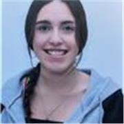 Profesora de refuerzo para niños y niñas de primaria.