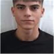 Estudiante de Informática, en el último año del grado y tras finalizar el año voy a hacer oposiciones para ejercer de maestro.